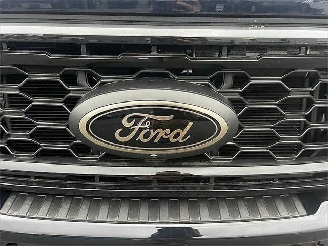 Photo of 2022 Dark Moss Kia Telluride