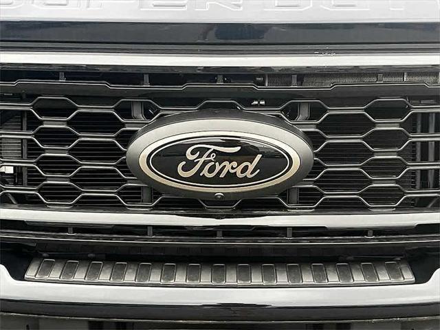 Photo of 2022 Dark Moss Kia Telluride