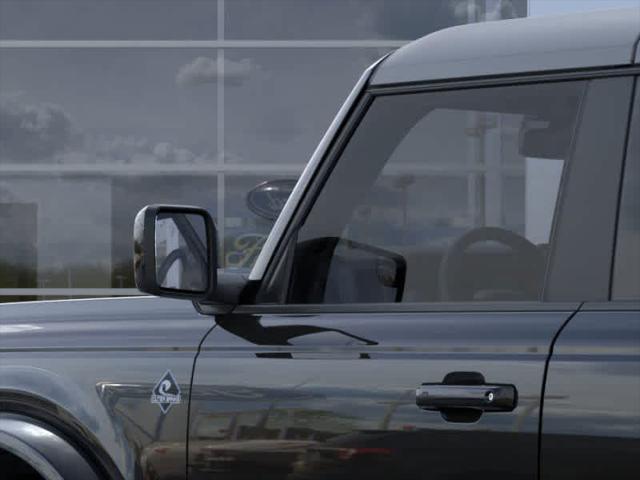 Photo of 2025 Shadow Black Ford Bronco