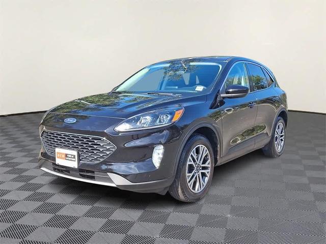 Photo of 2022 AGATE BLACK METALLIC Ford Escape