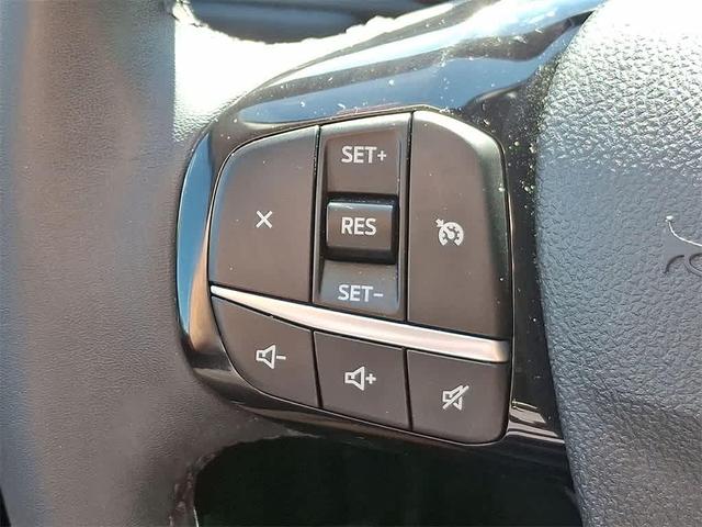 Photo of 2022 AGATE BLACK METALLIC Ford Escape