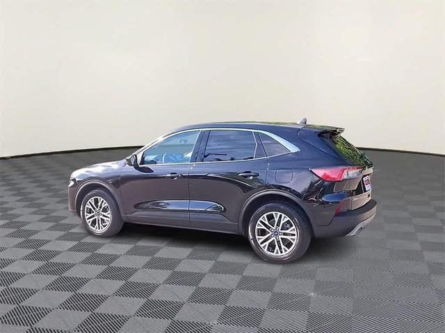 Photo of 2022 AGATE BLACK METALLIC Ford Escape