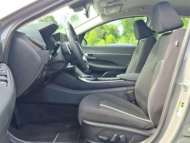Photo of 2023 Hampton Gray Hyundai SONATA Hybrid