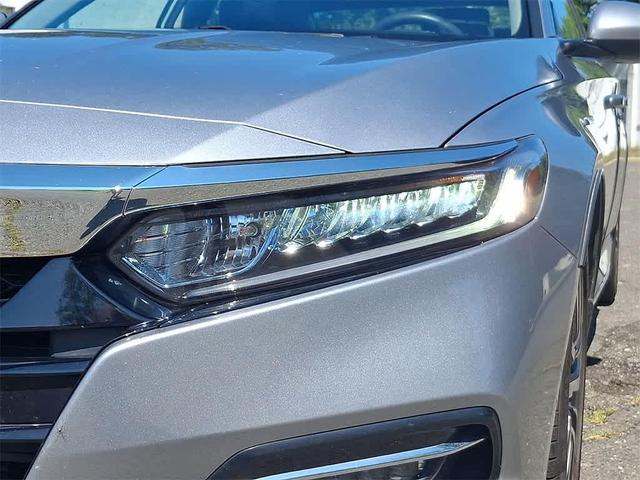 Photo of 2020 Lunar Silver Metallic Honda Accord Hybrid