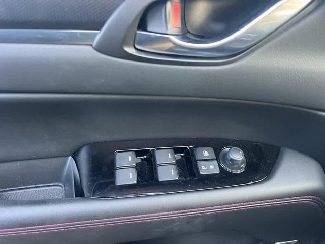 Photo of 2023 Polymetal Gray Mazda CX-5