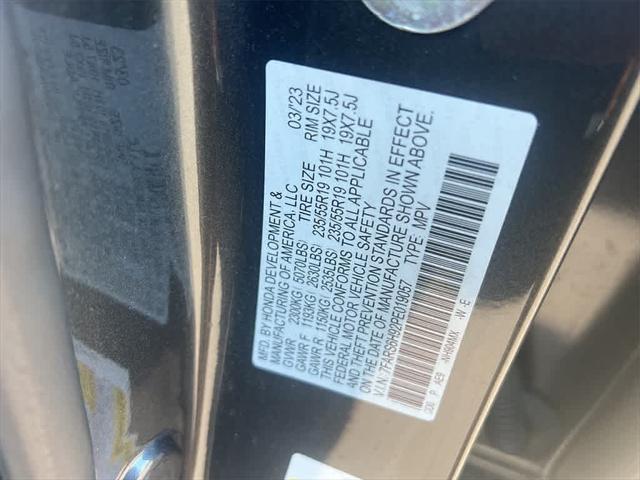 Photo of 2023 Meteorite Gray Metallic Honda CR-V Hybrid