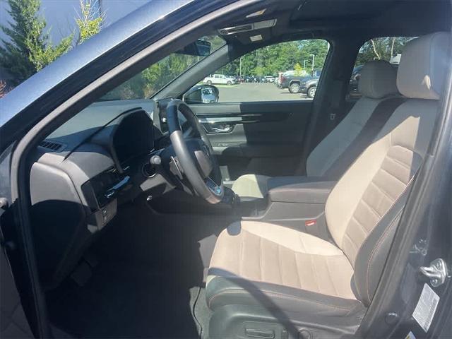Photo of 2023 Meteorite Gray Metallic Honda CR-V Hybrid