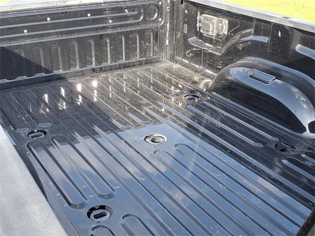 Photo of 2025 Diamond Black Crystal Pearlcoat RAM 2500