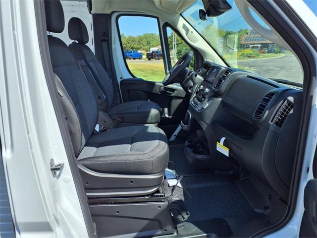 Photo of 2025 Bright White Clearcoat RAM ProMaster 2500