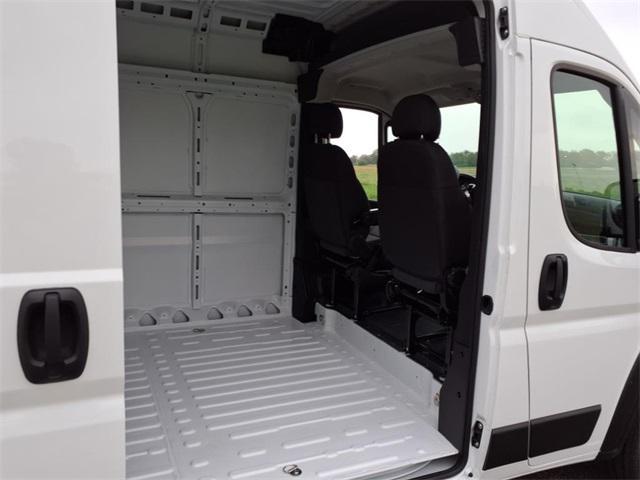 Photo of 2025 Bright White Clearcoat RAM ProMaster 2500