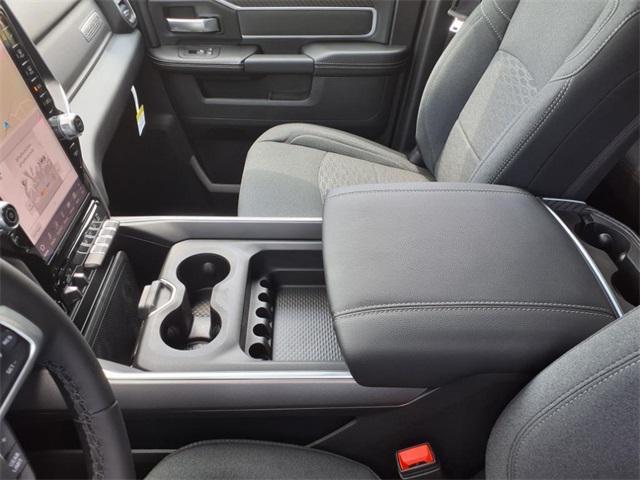 Photo of 2025 Granite Crystal Metallic Clearcoat RAM 3500