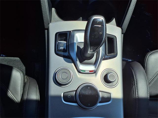 Photo of 2022 Vesuvio Gray Metallic Alfa Romeo Stelvio