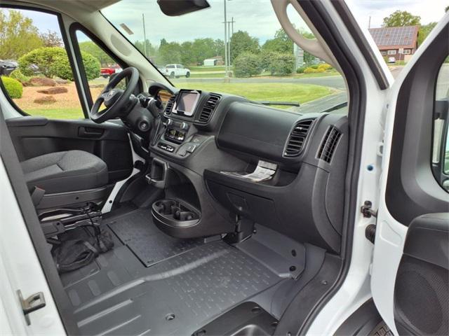 Photo of 2024 Bright White Clearcoat RAM ProMaster 2500