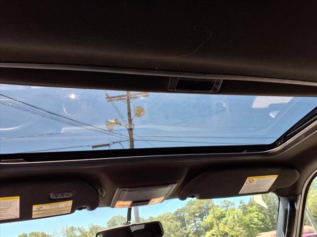 Photo of 2017 OXFORD WHITE Ford Expedition EL
