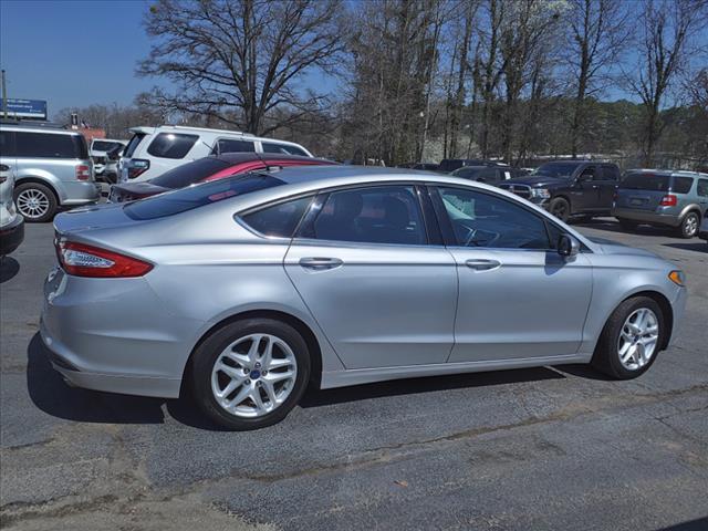Photo of 2016 INGOT SILVER Ford Fusion