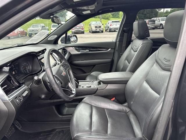 Photo of 2020 Black Cadillac XT6