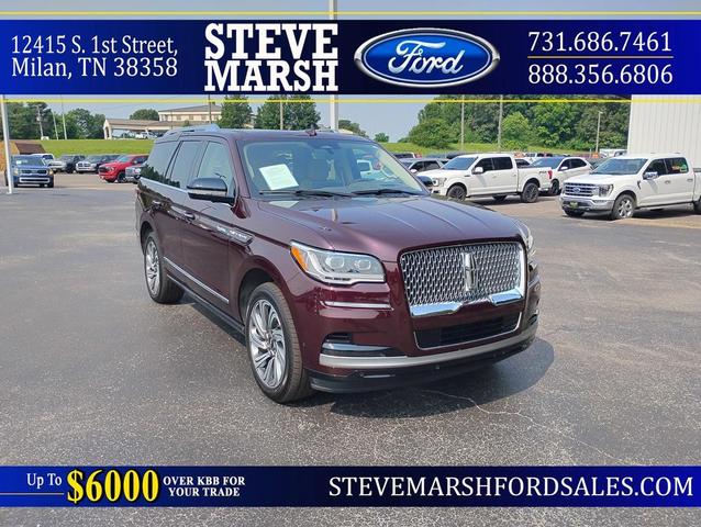 Photo of 2024 Diamond Red Metallic Tinted Clearcoat Lincoln Navigator