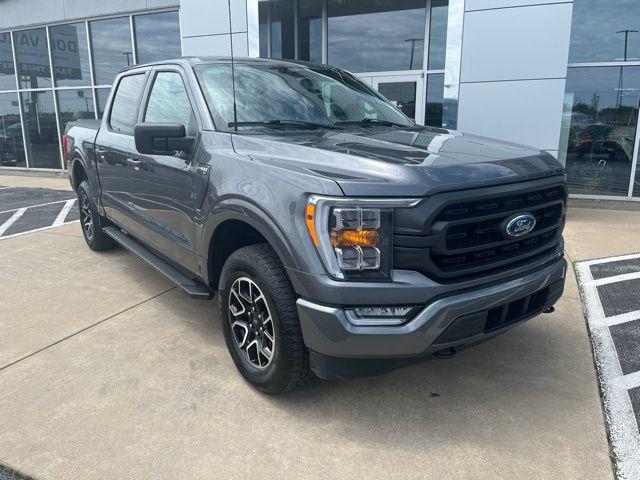Photo of 2023 Carbonized Gray Metallic Ford F-150