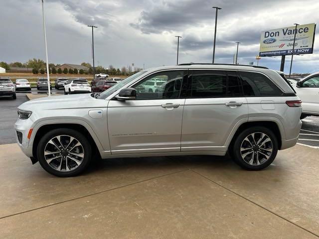 Photo of 2024 Silver Zynith Jeep Grand Cherokee 4xe