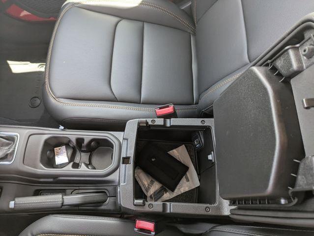 Photo of 2025 Firecracker Red Clearcoat Jeep Gladiator