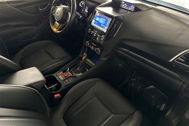 Photo of 2022 Magnetite Gray Metallic Subaru Forester