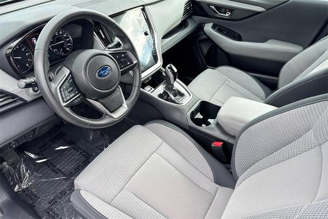 Photo of 2025 Ice Silver Metallic Subaru Outback