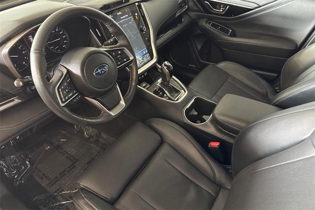 Photo of 2025 Ice Silver Metallic Subaru Outback