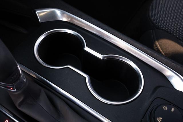 Photo of 2022 Mosaic Black Metallic Chevrolet Traverse