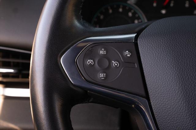 Photo of 2022 Mosaic Black Metallic Chevrolet Traverse