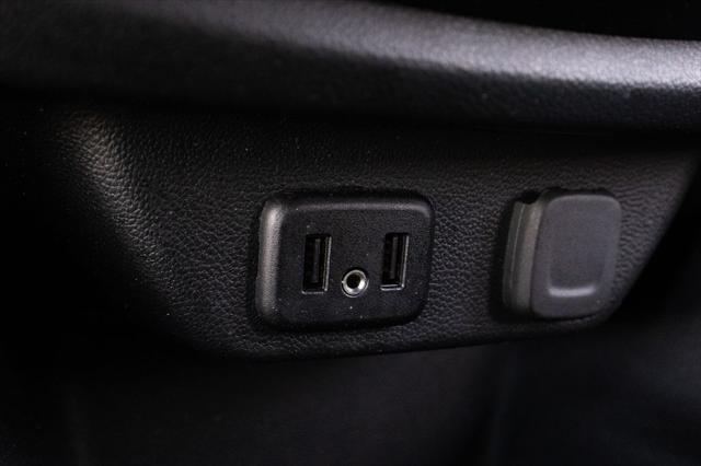 Photo of 2022 Mosaic Black Metallic Chevrolet Traverse