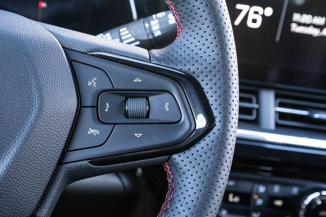 Photo of 2025 Mosaic Black Metallic Chevrolet Trax