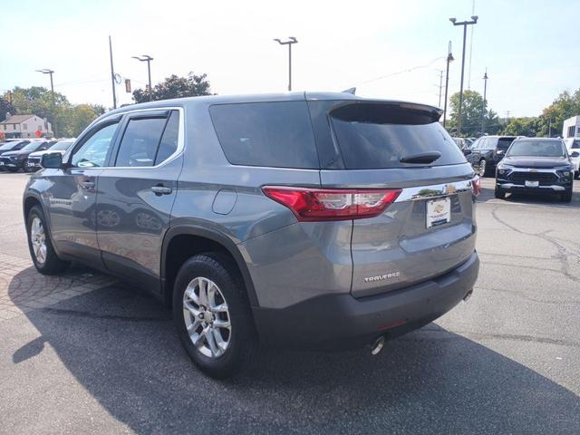Photo of 2020 Satin Steel Metallic Chevrolet Traverse