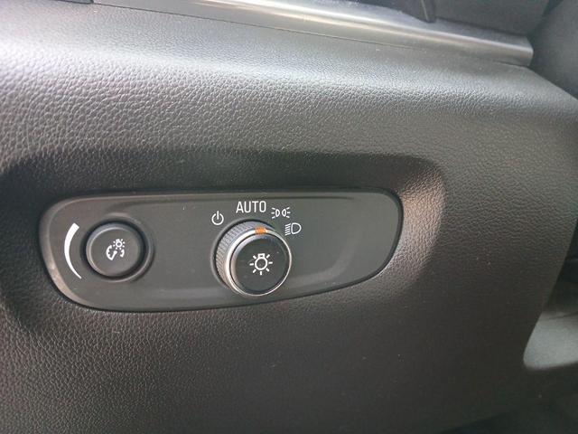 Photo of 2020 Satin Steel Metallic Chevrolet Traverse
