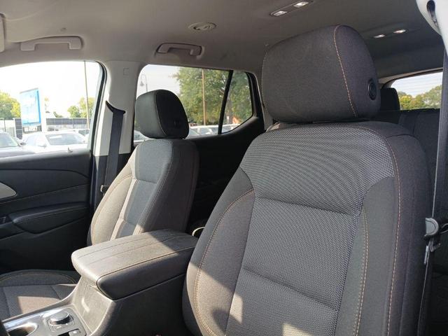 Photo of 2020 Satin Steel Metallic Chevrolet Traverse
