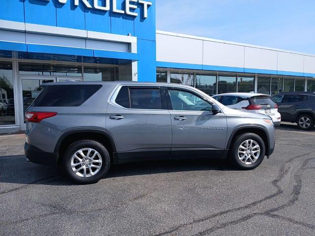 Photo of 2020 Satin Steel Metallic Chevrolet Traverse