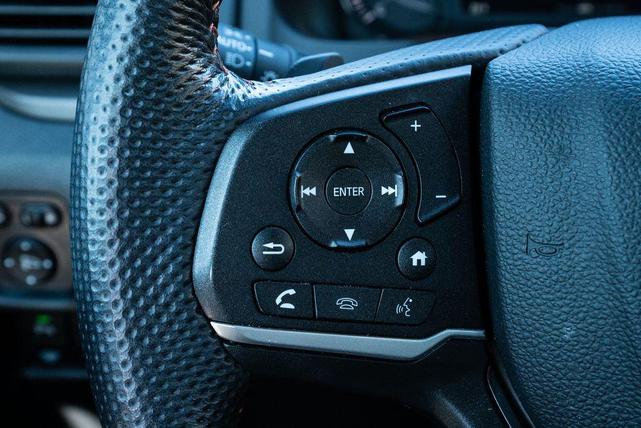 Photo of 2022 Lunar Silver Metallic Honda Passport