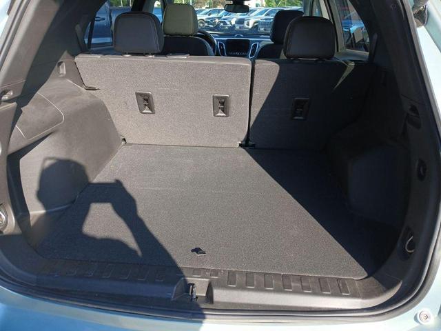 Photo of 2022 Seaglass Blue Metallic Chevrolet Equinox