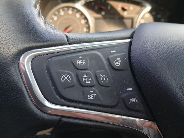 Photo of 2022 Seaglass Blue Metallic Chevrolet Equinox