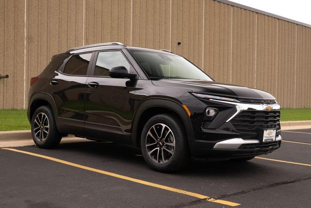 Photo of 2026 Mosaic Black Metallic Chevrolet Trailblazer