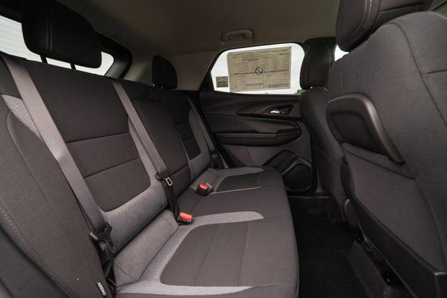 Photo of 2026 Mosaic Black Metallic Chevrolet Trailblazer