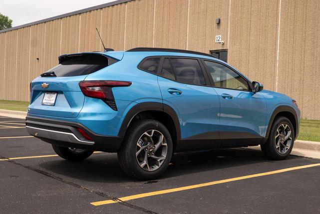 Photo of 2025 Marina Blue Metallic Chevrolet Trax