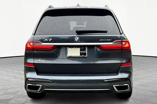 Photo of 2019 Arctic Gray Metallic BMW X7