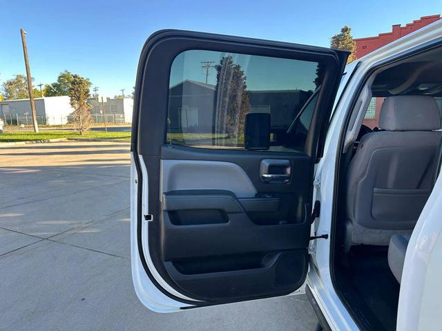 Photo of 2015  Chevrolet Silverado 2500