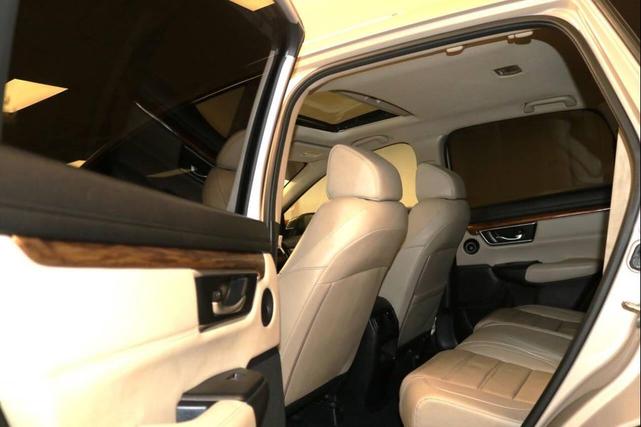Photo of 2019 Tan Honda CR-V