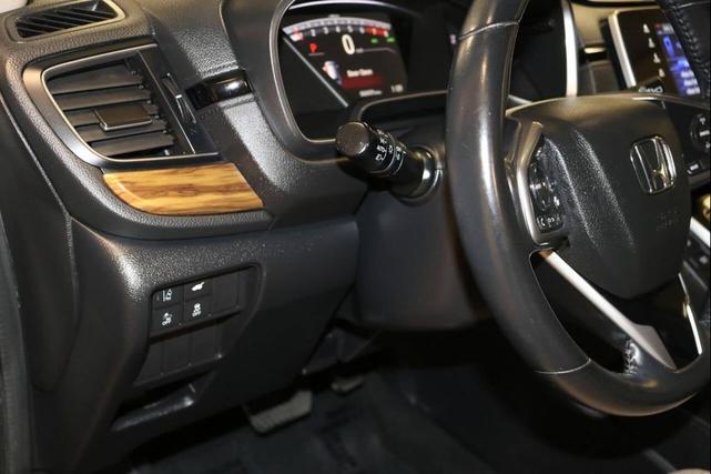 Photo of 2019 Tan Honda CR-V