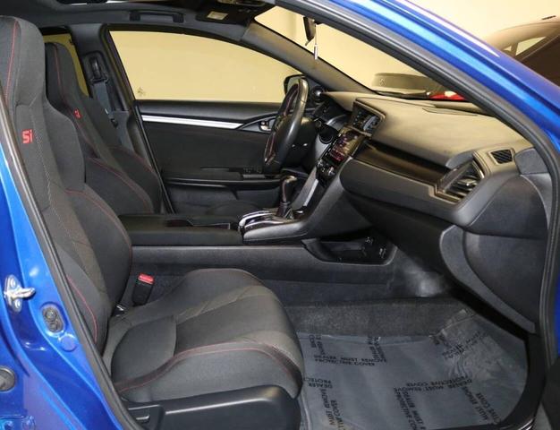 Photo of 2018 Aegean Blue Metallic Honda Civic