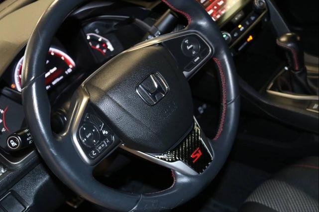 Photo of 2018 Aegean Blue Metallic Honda Civic