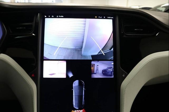 Photo of 2018 Black Tesla Model X