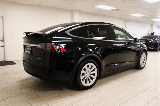 Photo of 2018 Black Tesla Model X