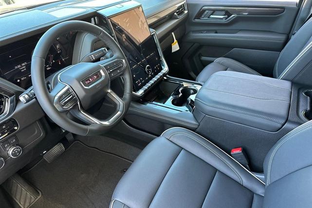 Photo of 2025 Volcanic Red Tintcoat GMC Yukon